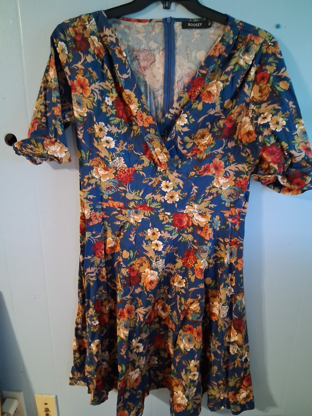 Roosey Blue Floral V-Neck Midi Dress